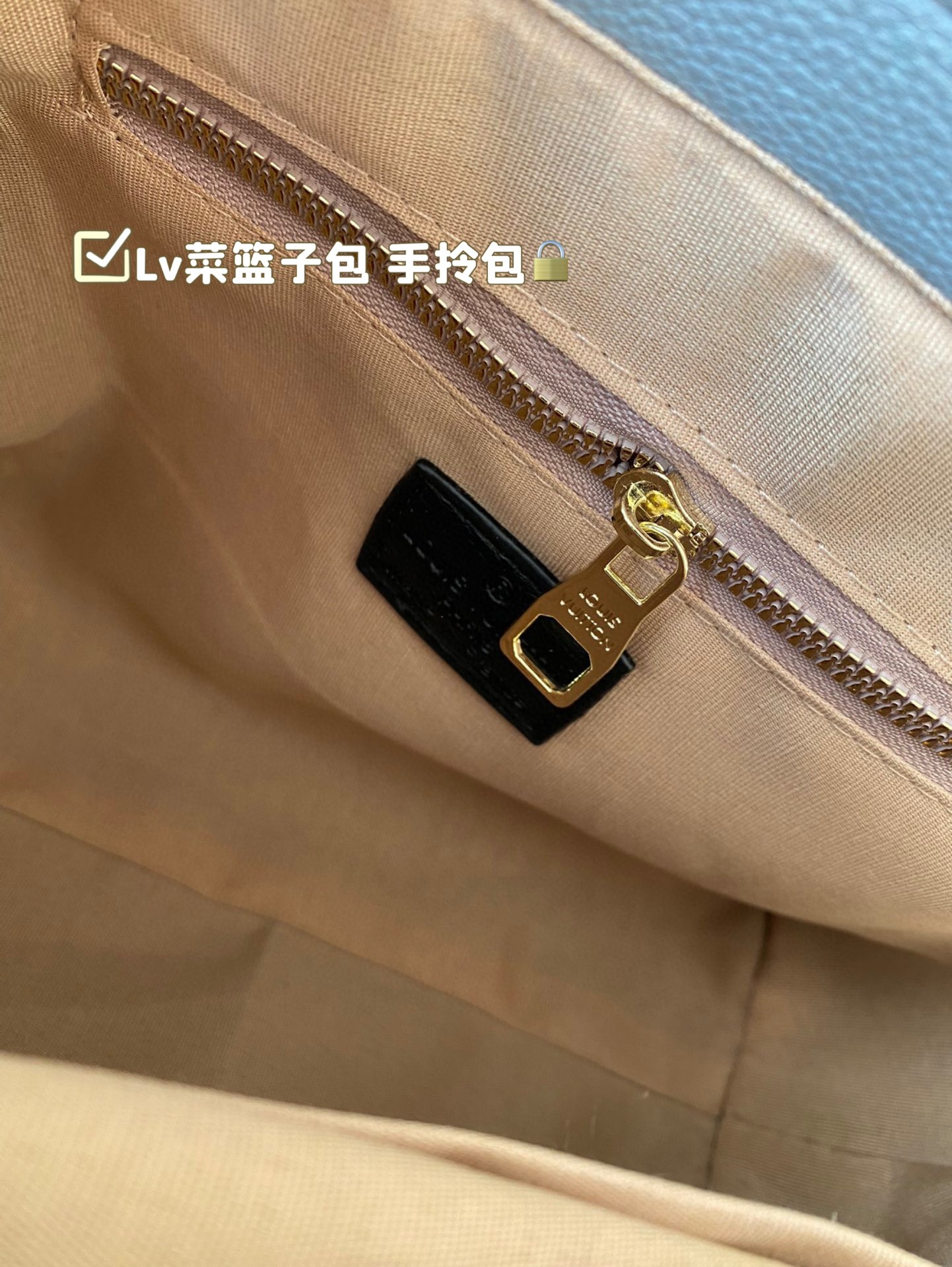 Louis new arrival bucket tote bag size: 26*21 cm