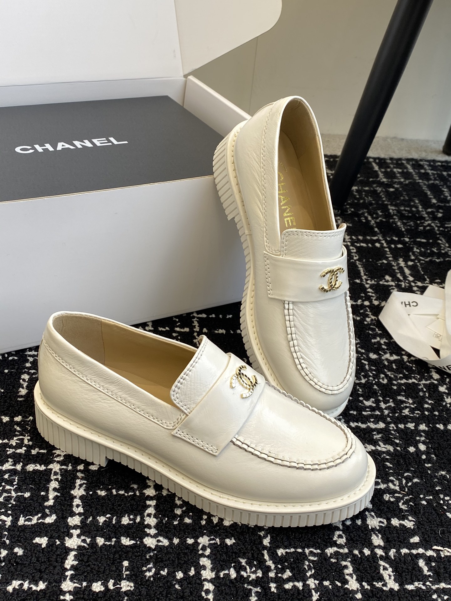 Cc new arrival 24ss women Loafers shoes