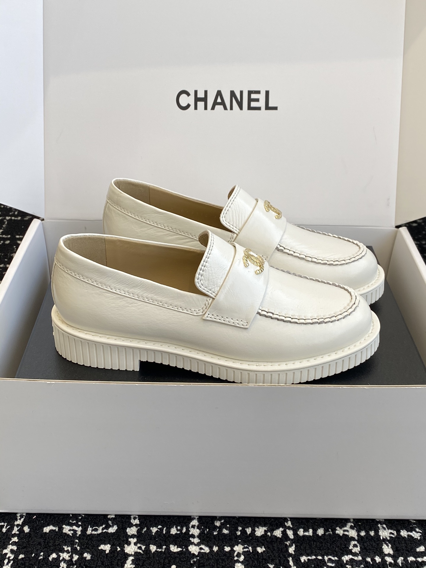 Cc new arrival 24ss women Loafers shoes