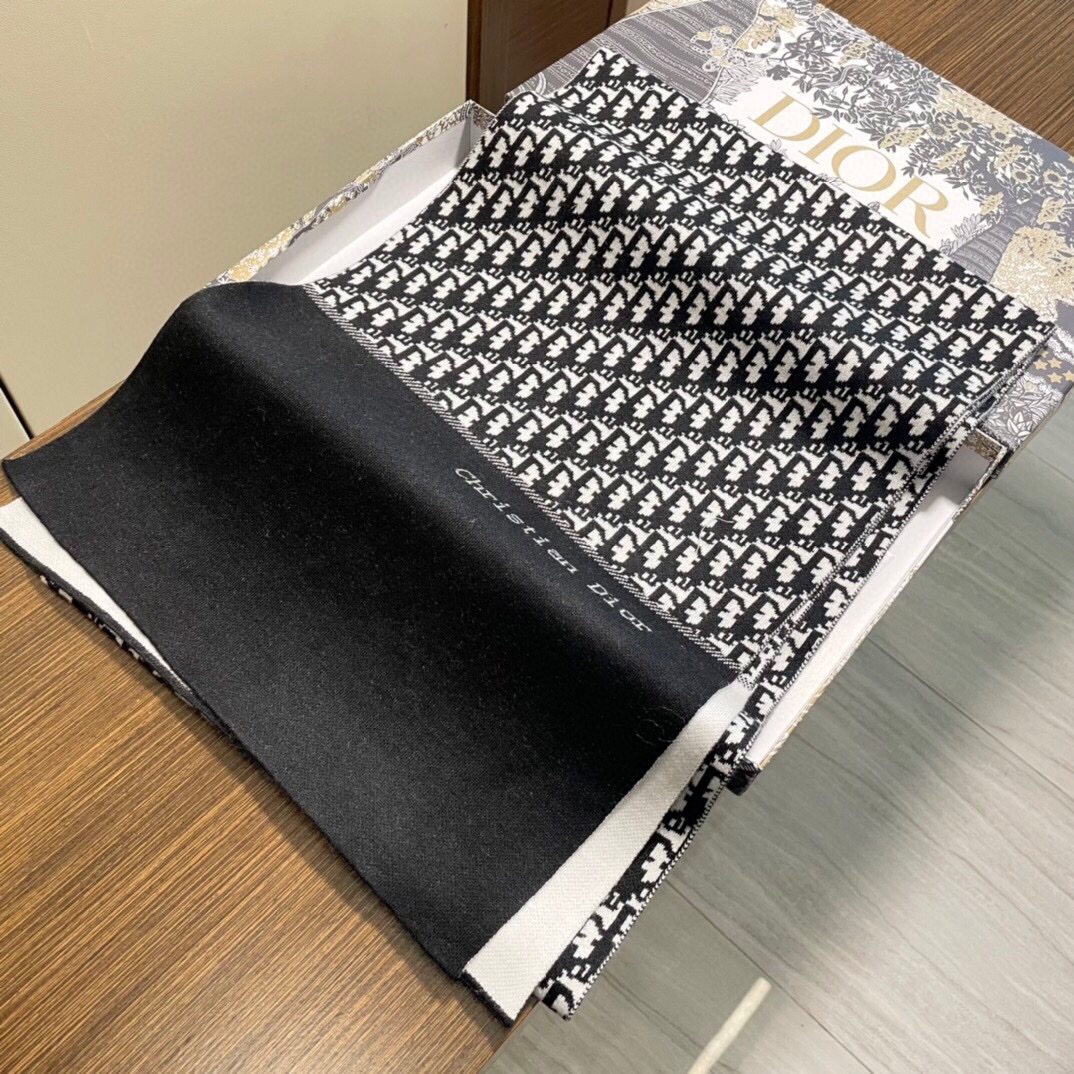 D new arrival women scarf size 32*180cm