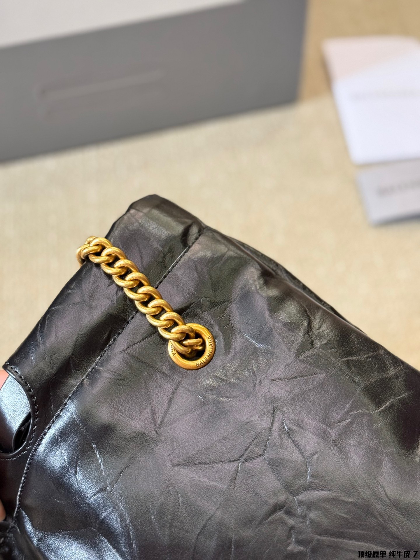 Balen new arrival crush tote bag size;26*30 cm