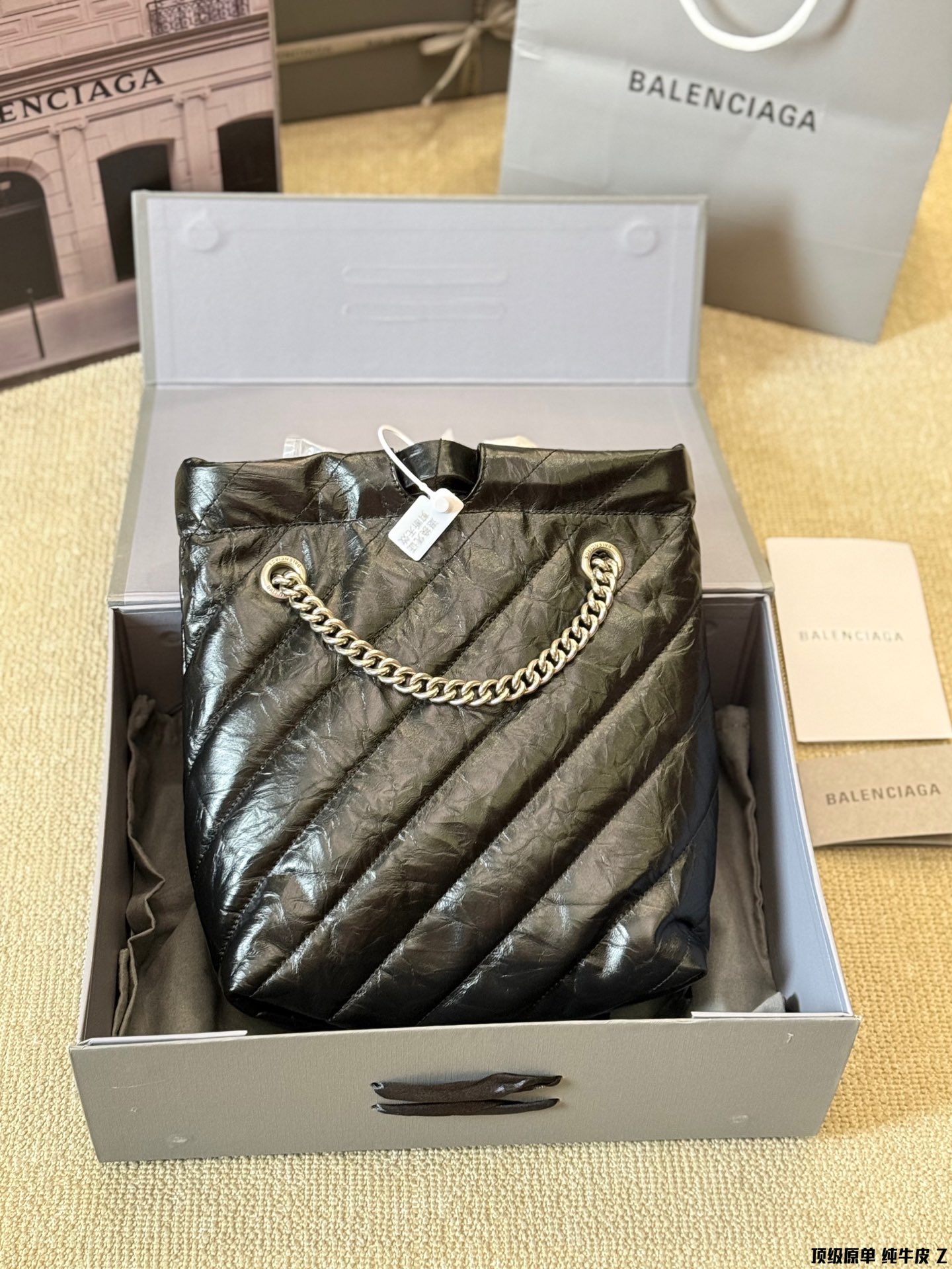 Balen new arrival crush tote bag 002 size;26*30 cm