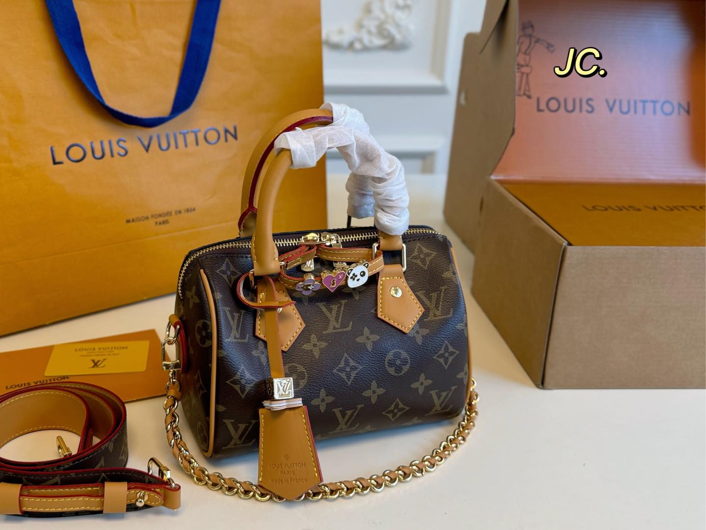 Louis new arrival speedy bag size: 20*15 cm