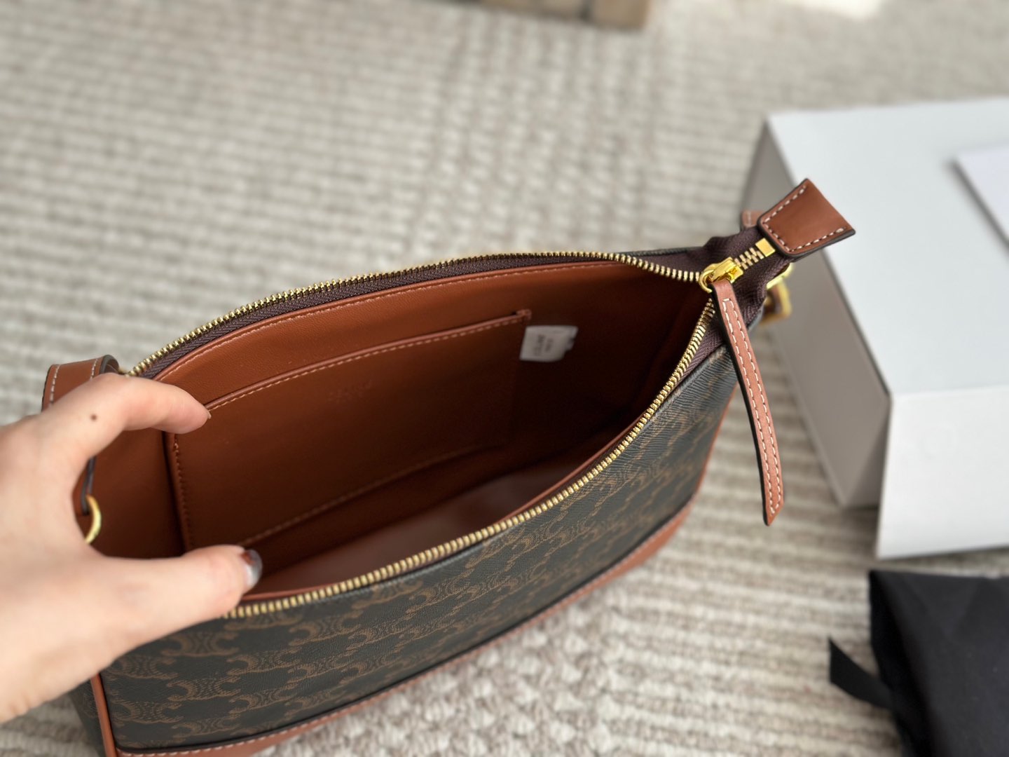 Ce new arrival hobo bag size:25cm