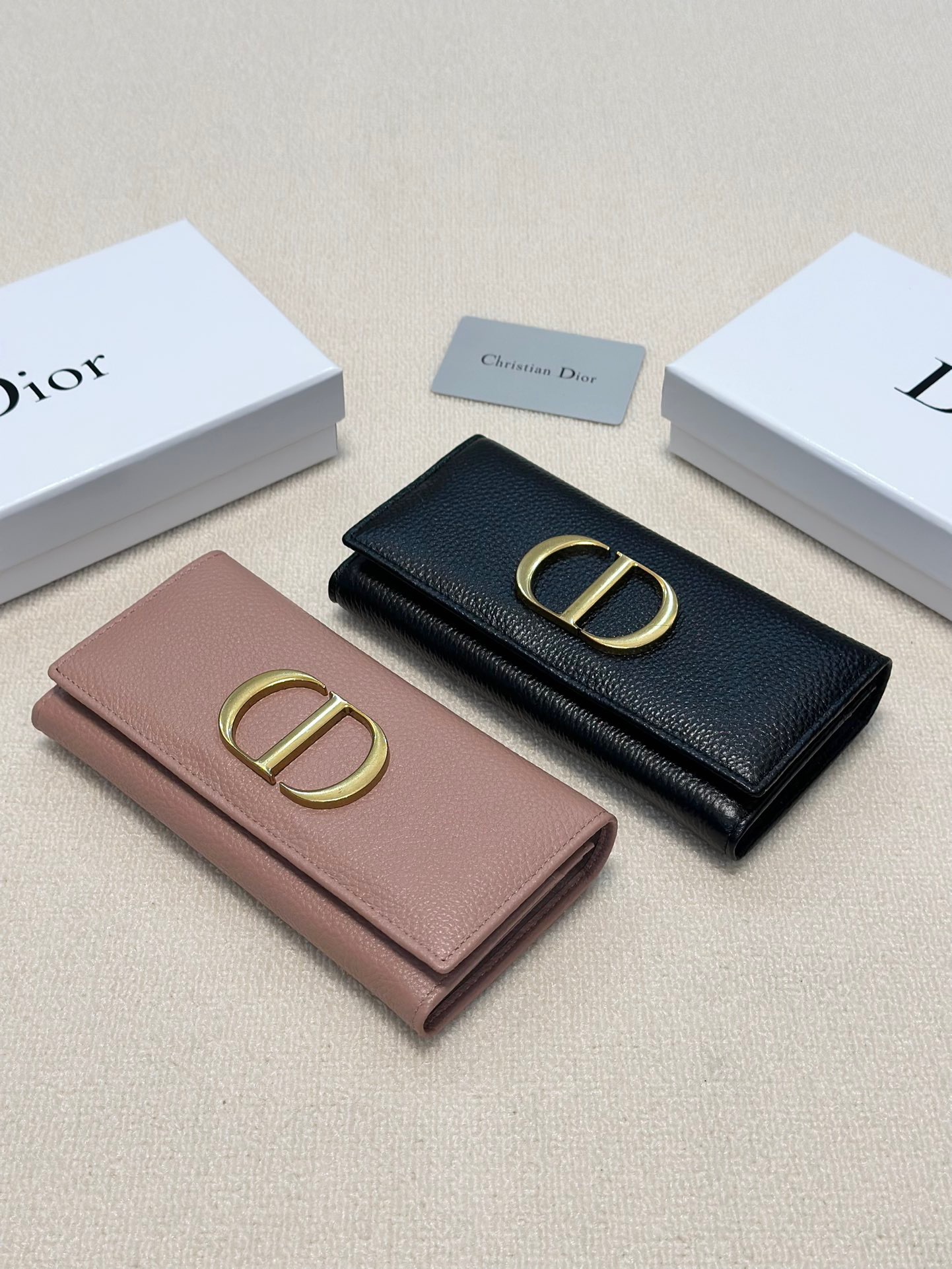 D new arrival women wallet size : 19*10 cm