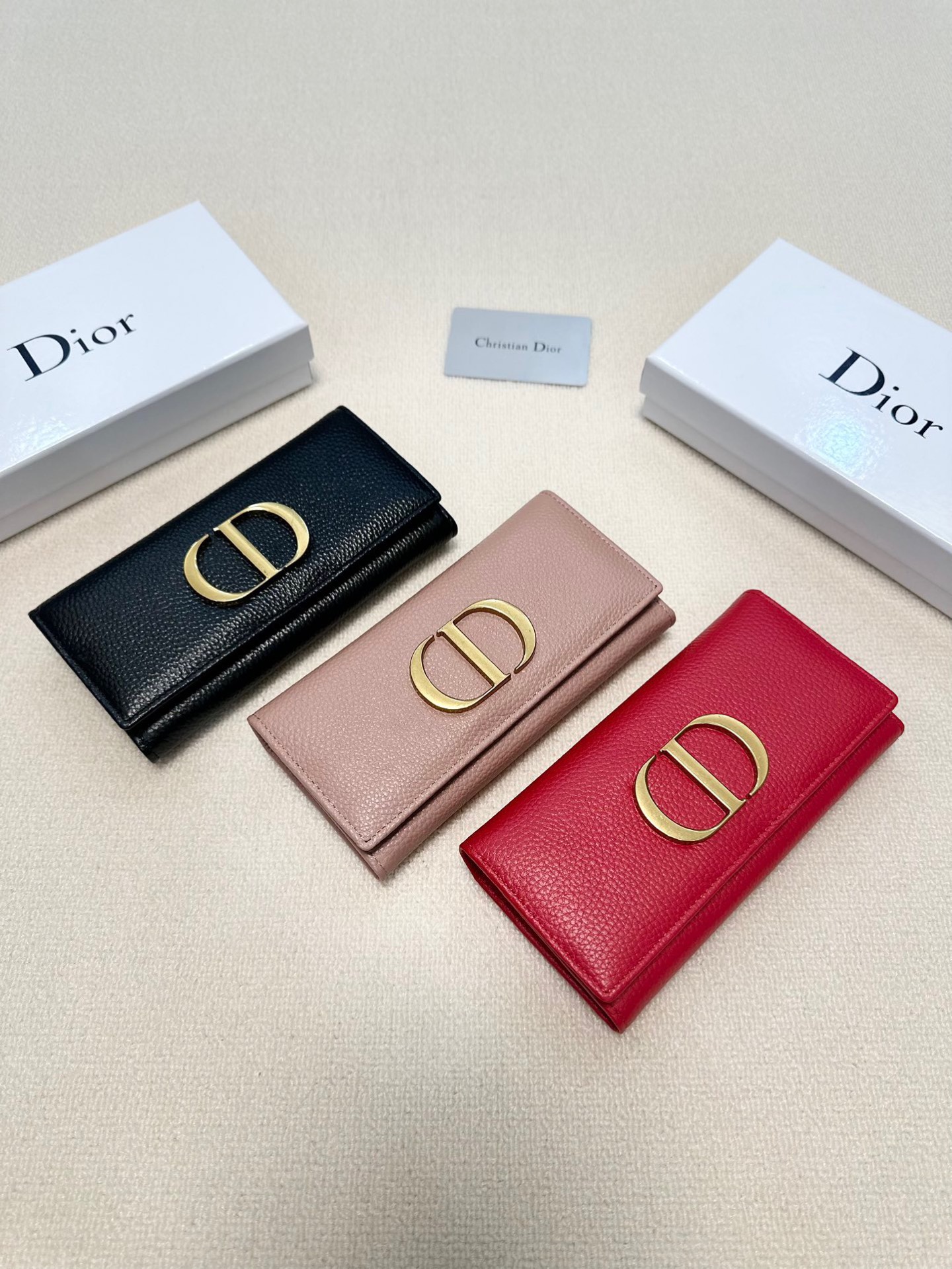 D new arrival women wallet size : 19*10 cm