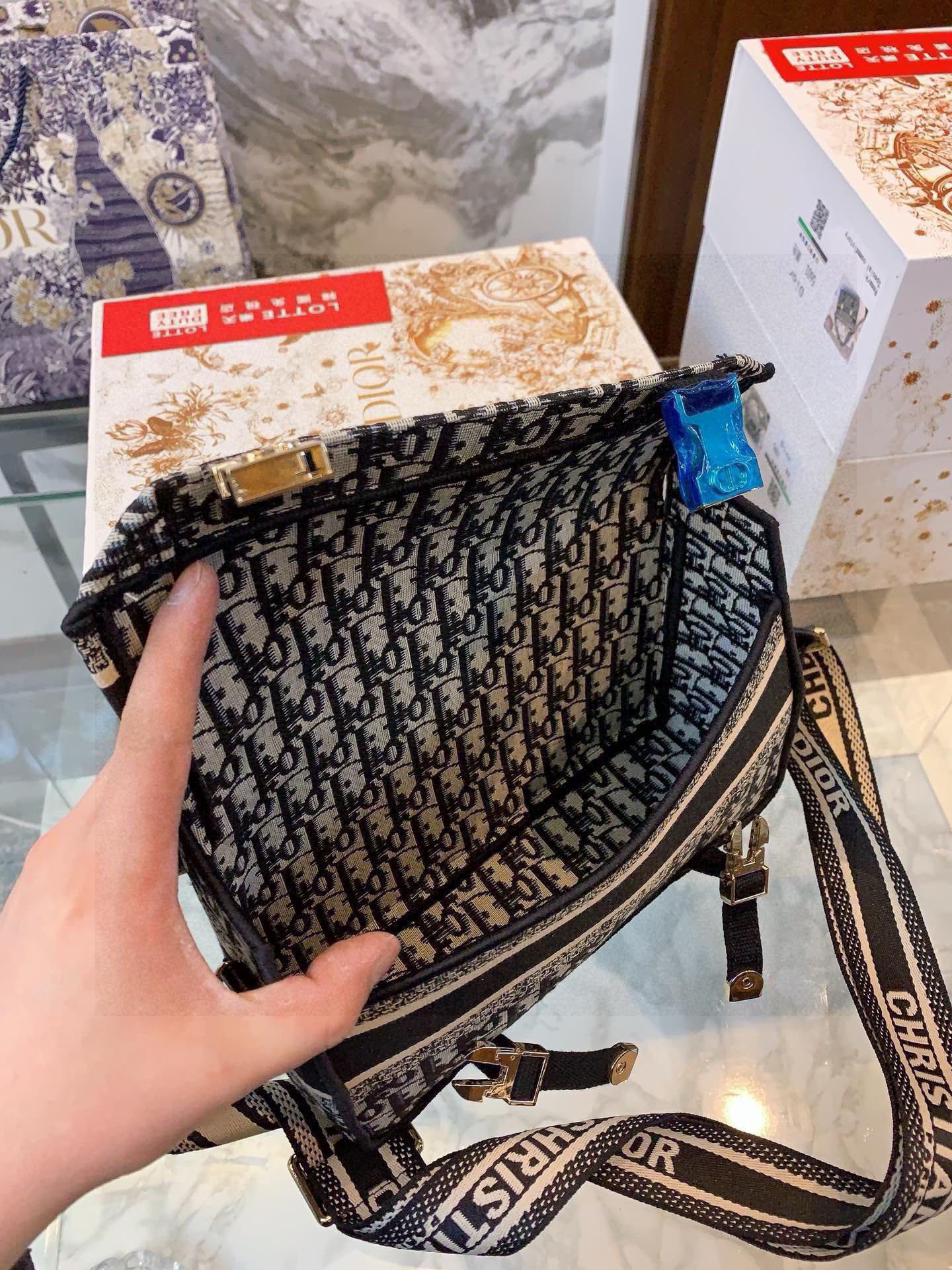 D new arrival Camp mini bag size: 23*15*8cm