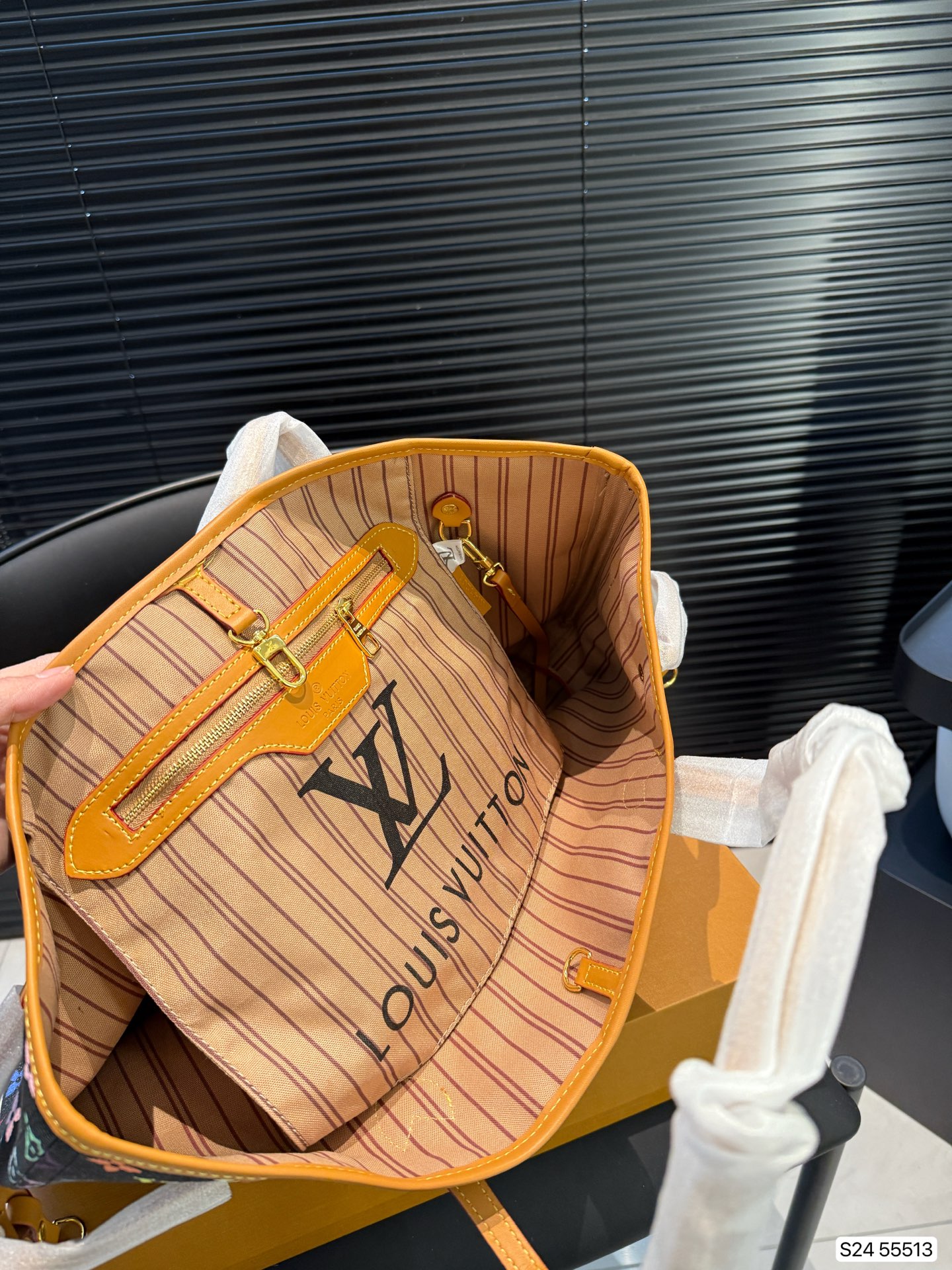 Louis new arrival neverfull tote bag size:33 * 29 cm