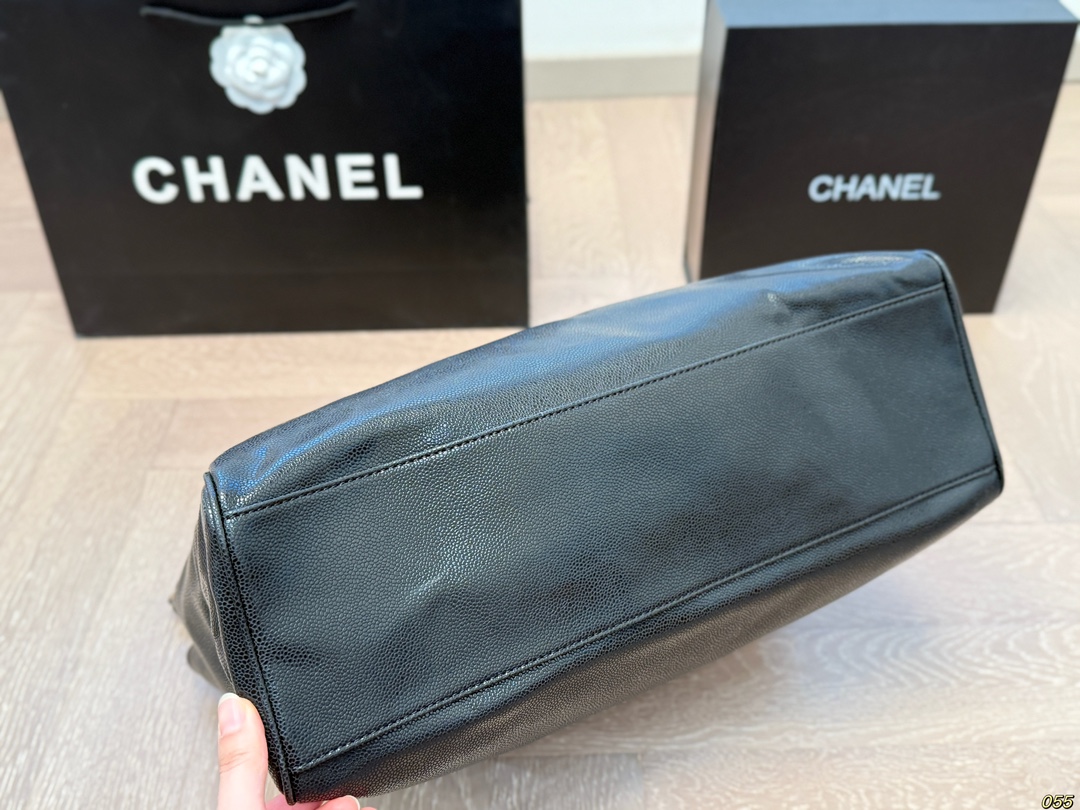 Cc new arrival vintage tote bag size: 41*30 cm