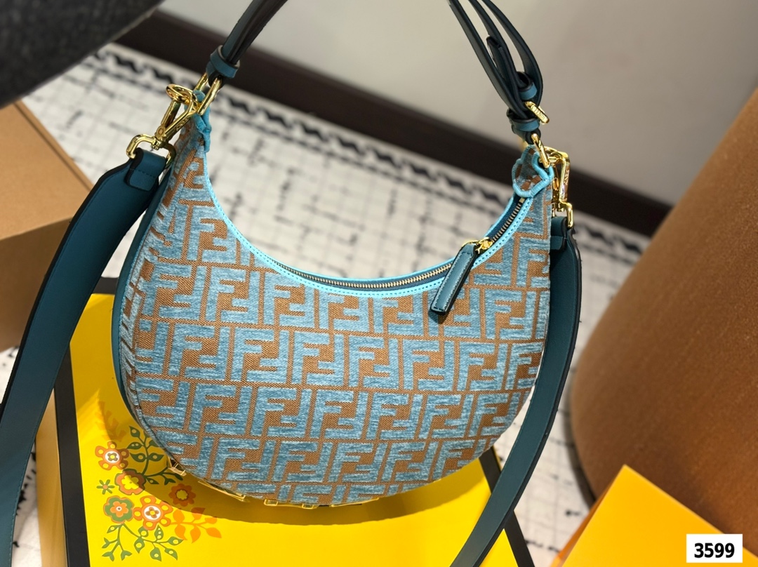 Fen 2025 new arrival graphy moon bag size:30 * 16cm