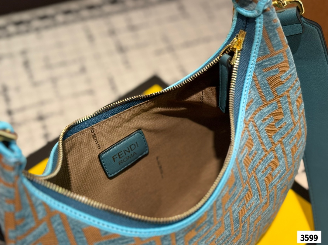 Fen 2025 new arrival graphy moon bag size:30 * 16cm