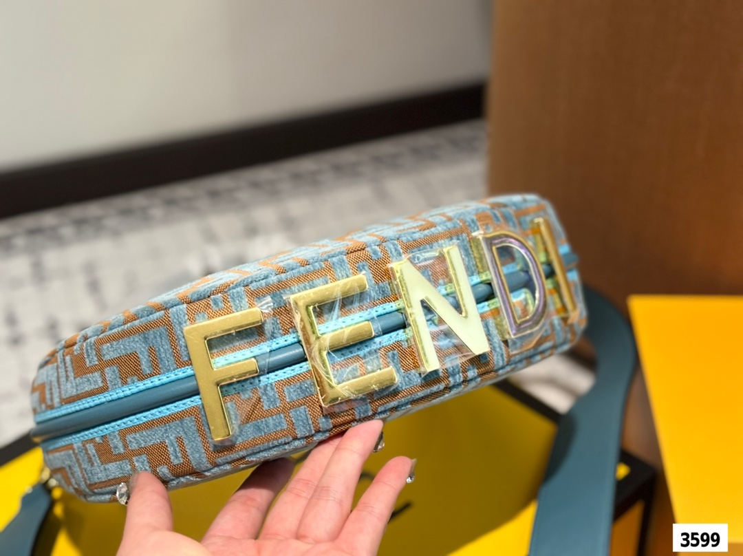 Fen 2025 new arrival graphy moon bag size:30 * 16cm