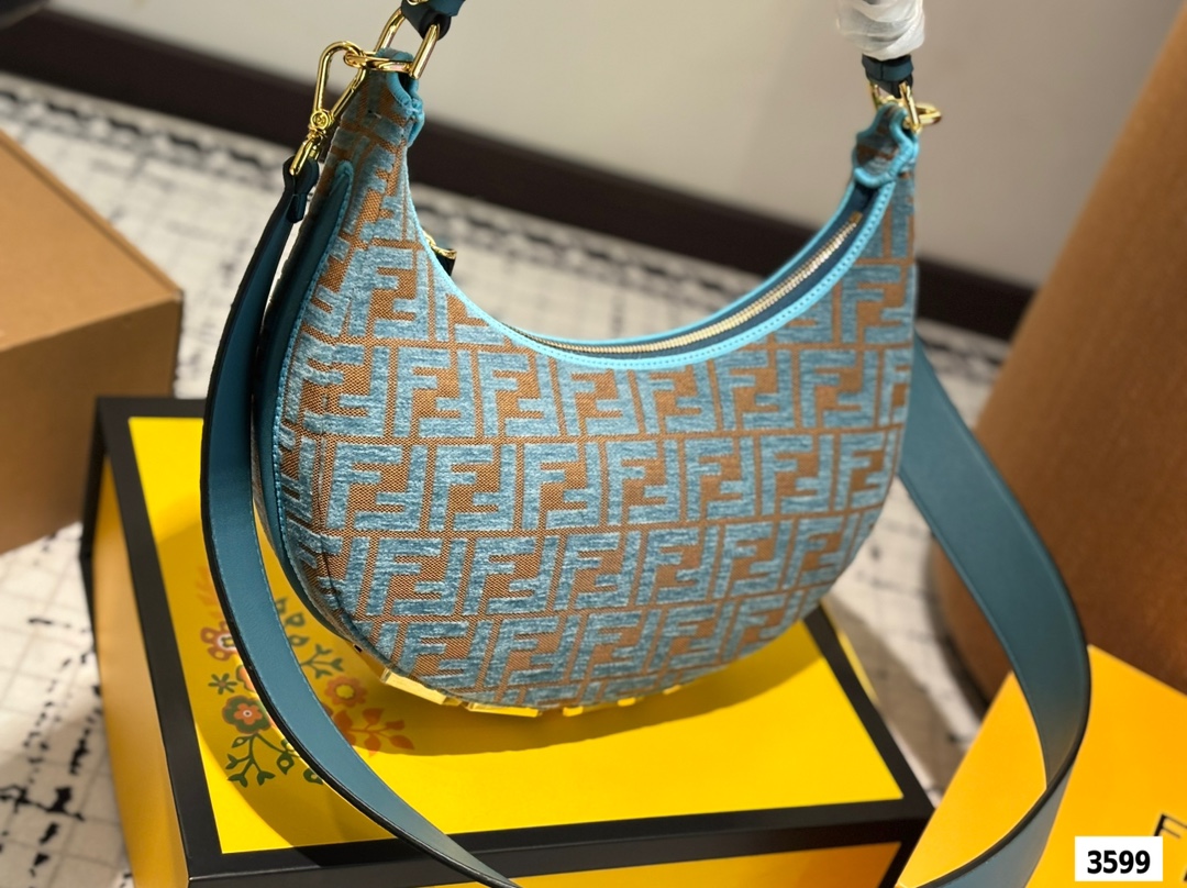 Fen 2025 new arrival graphy moon bag size:30 * 16cm