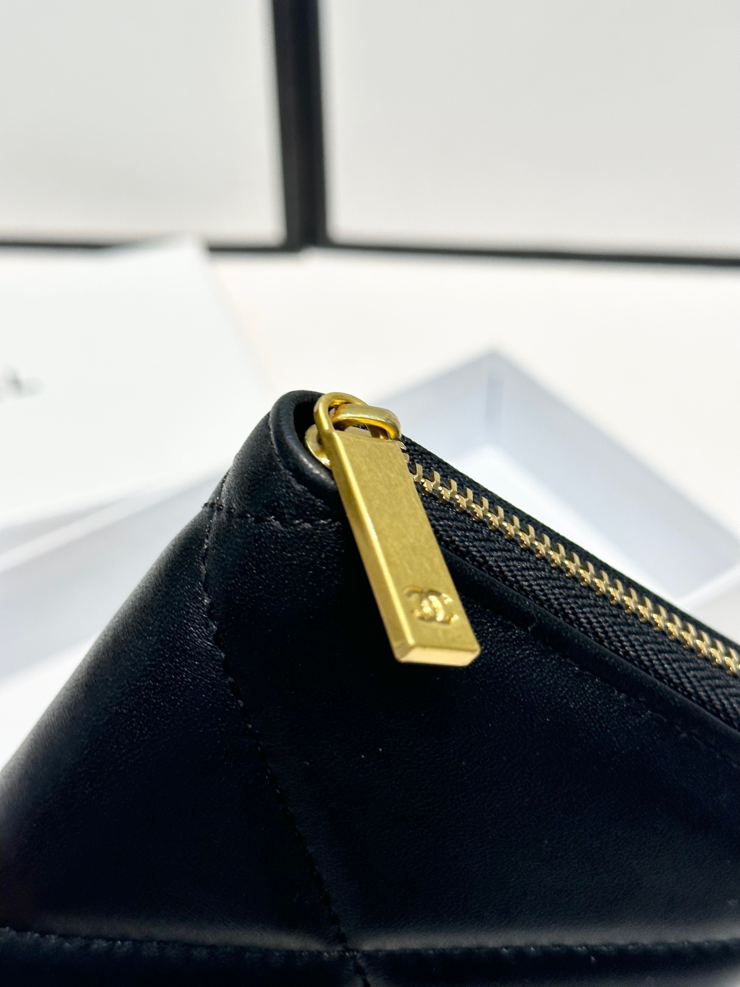 Cc new arrival leather wallet size: 19*10 cm