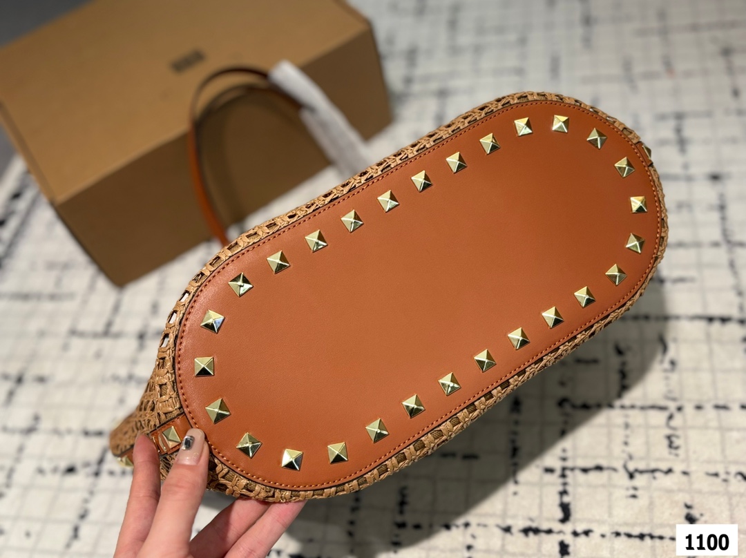 Val new arrival summer tote bag size:31 * 29 cm