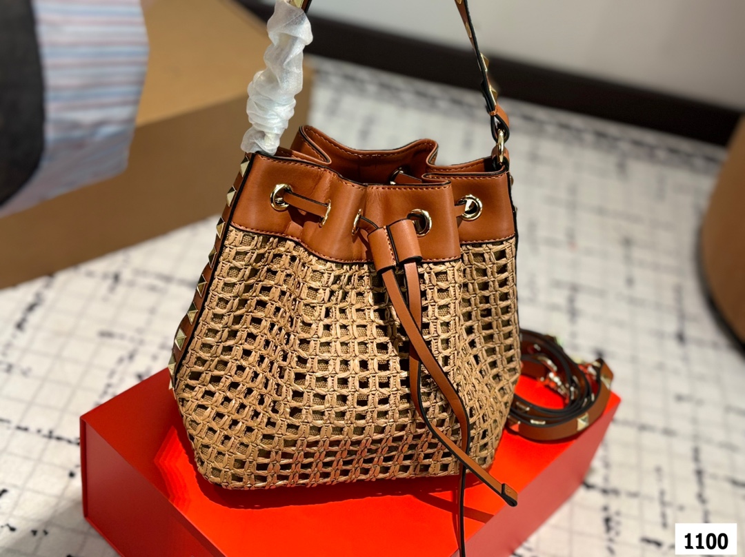 Val new arrival summer bucket bag size:18 * 20 cm