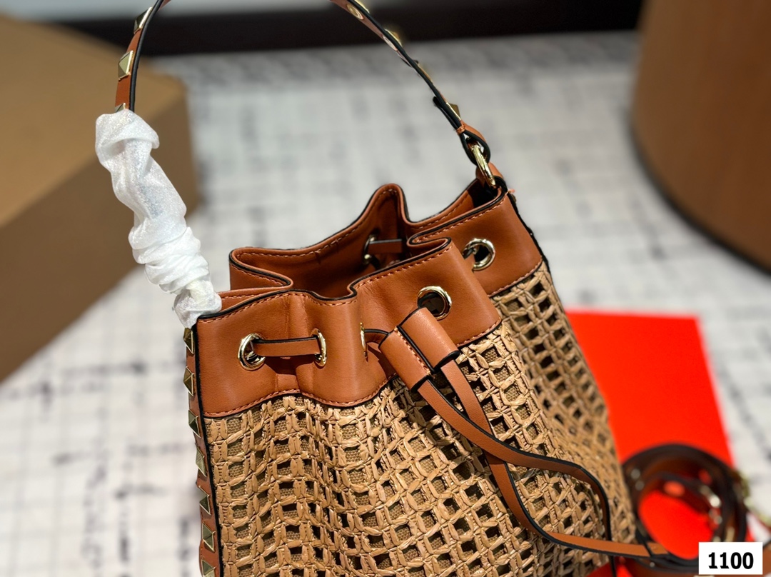 Val new arrival summer bucket bag size:18 * 20 cm