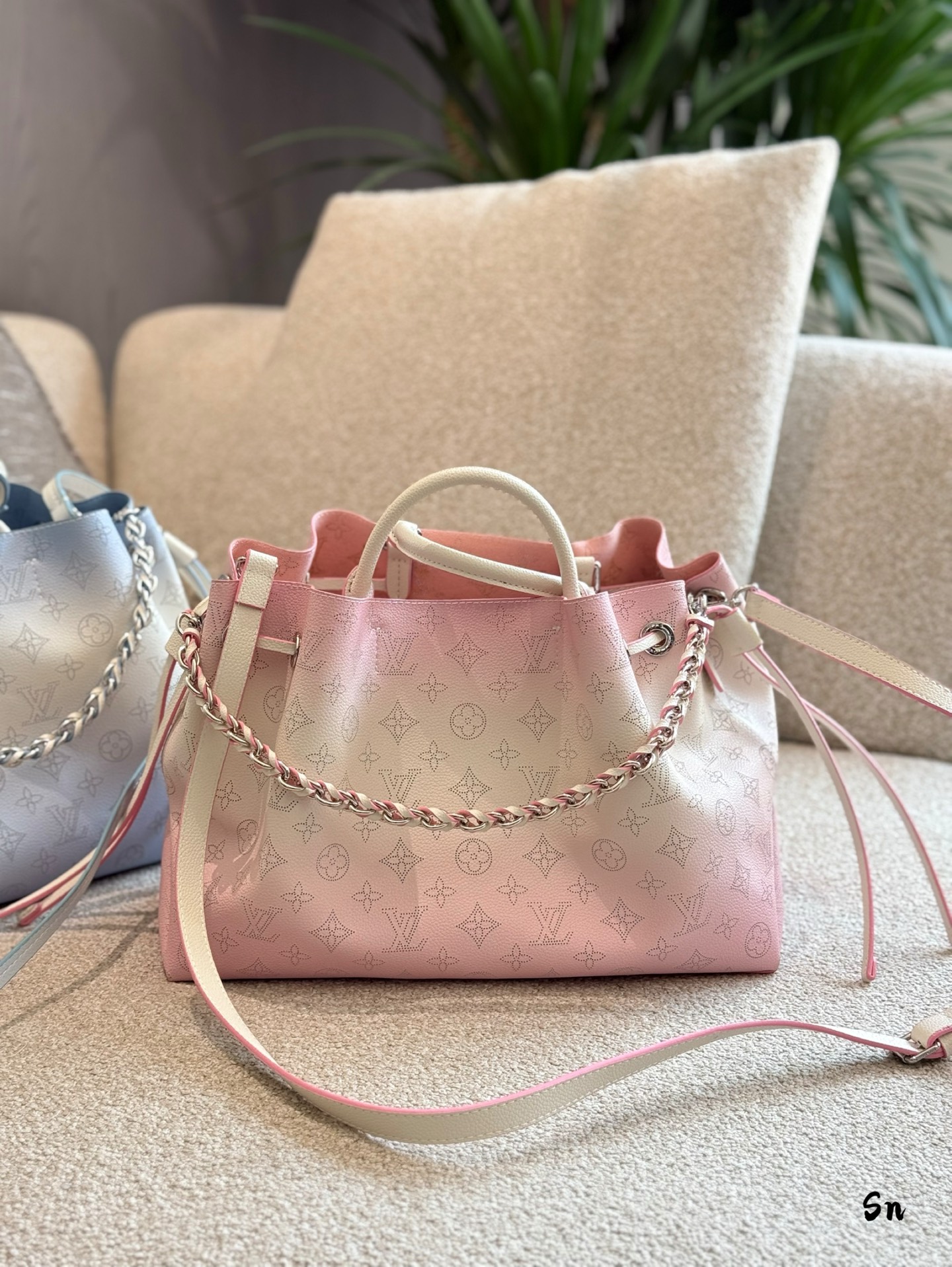 Louis new arrival bella tote bag 011 size: 33 cm