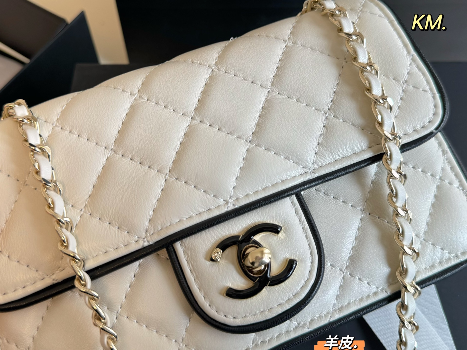 Cc new arrival 25p woc chain bag size:20*13  cm