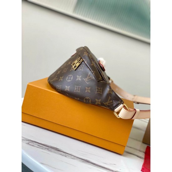 Louis belt bag Model: M43644 Size: 37.0 x 14.0 x 13.0 cm