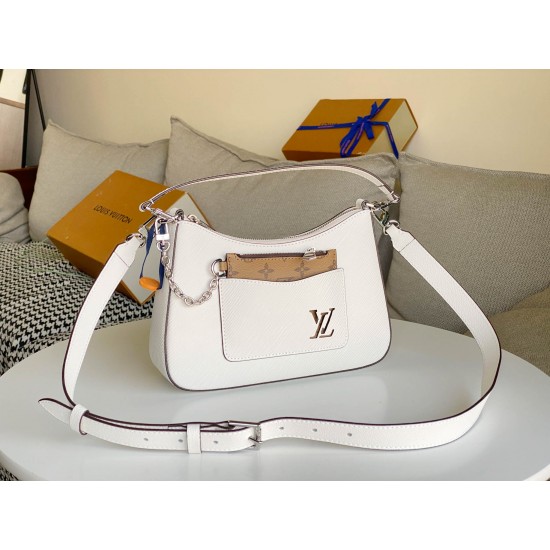 L-bag Size: 25 x 15 x 8 cm