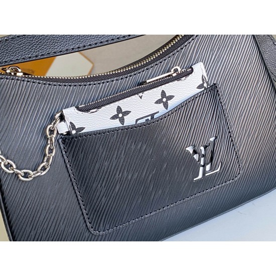 L-bag Size: 25 x 15 x 8 cm