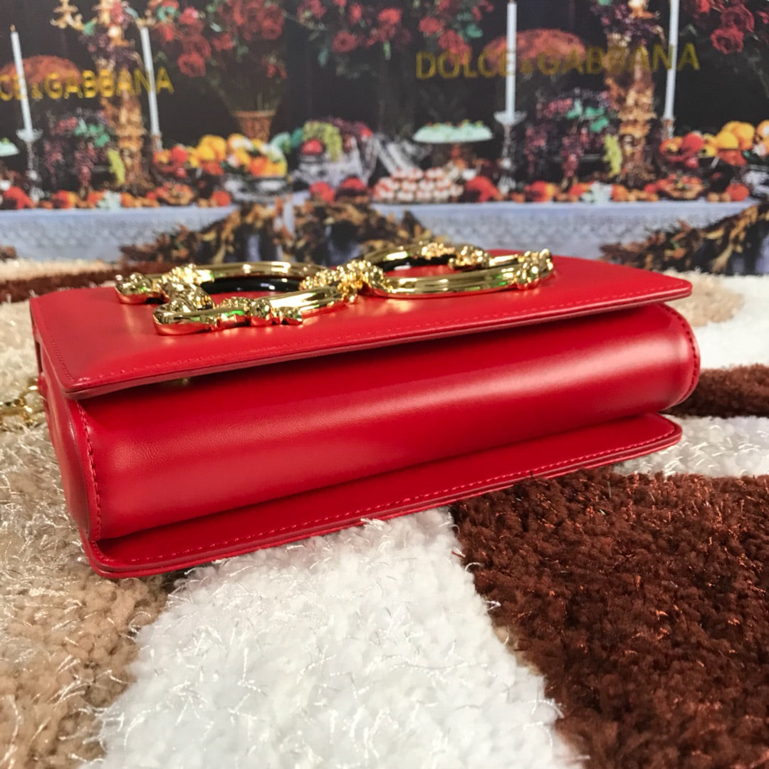 D AND G Girls Phone Bag In Smooth Calfskin