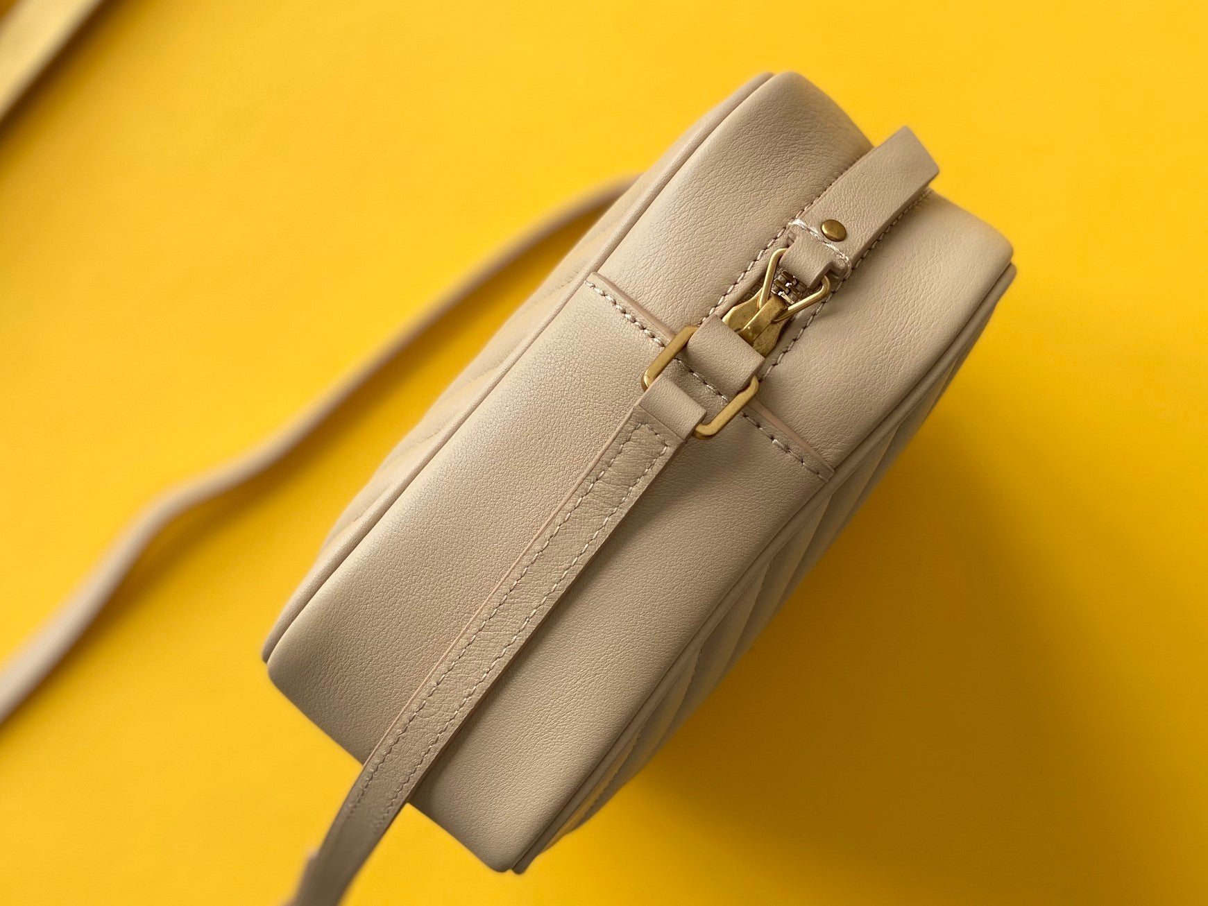 Y Lou Camera Bag In Quilted Leather