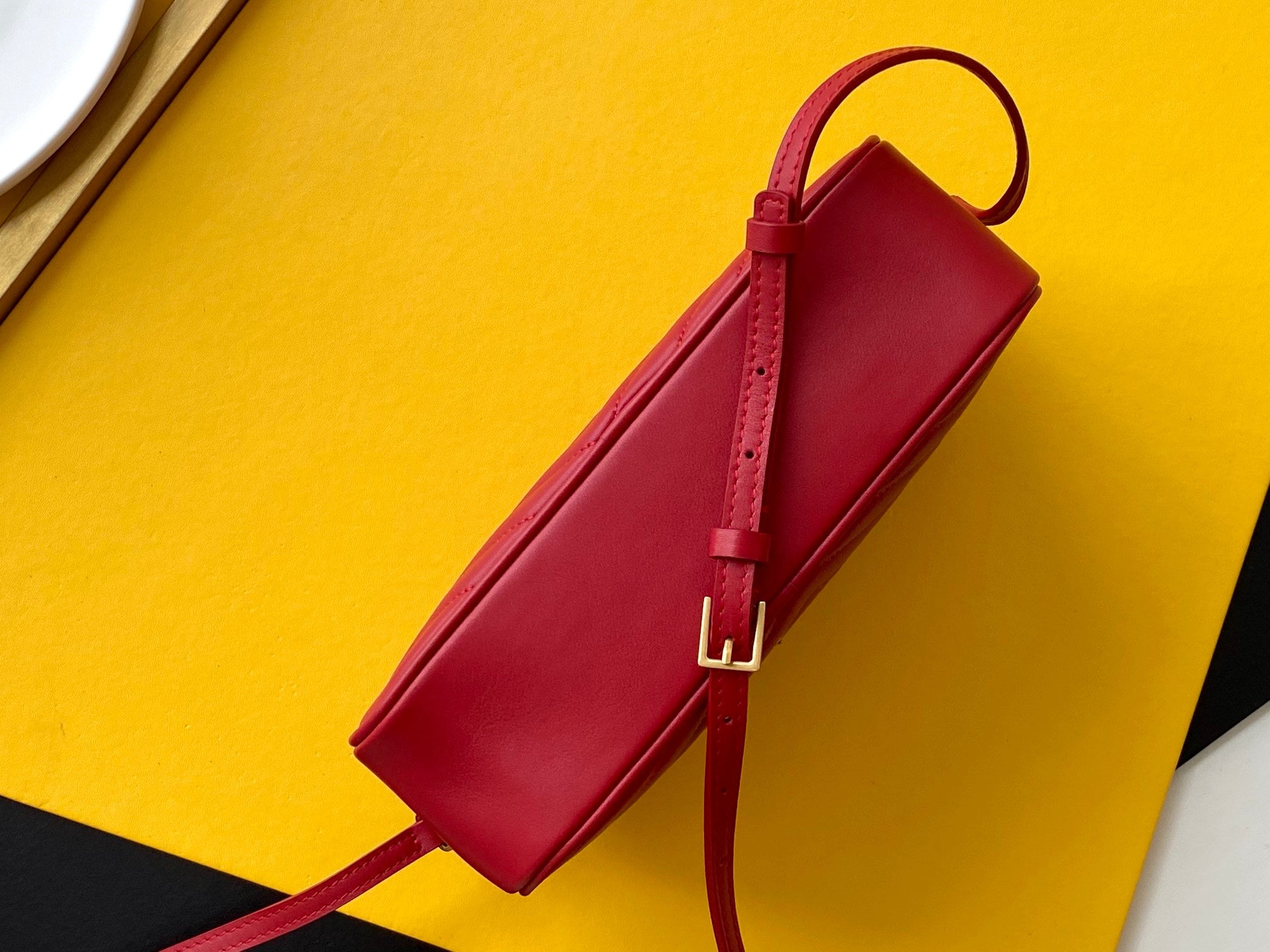 Y Lou Camera Bag In Quilted Leather