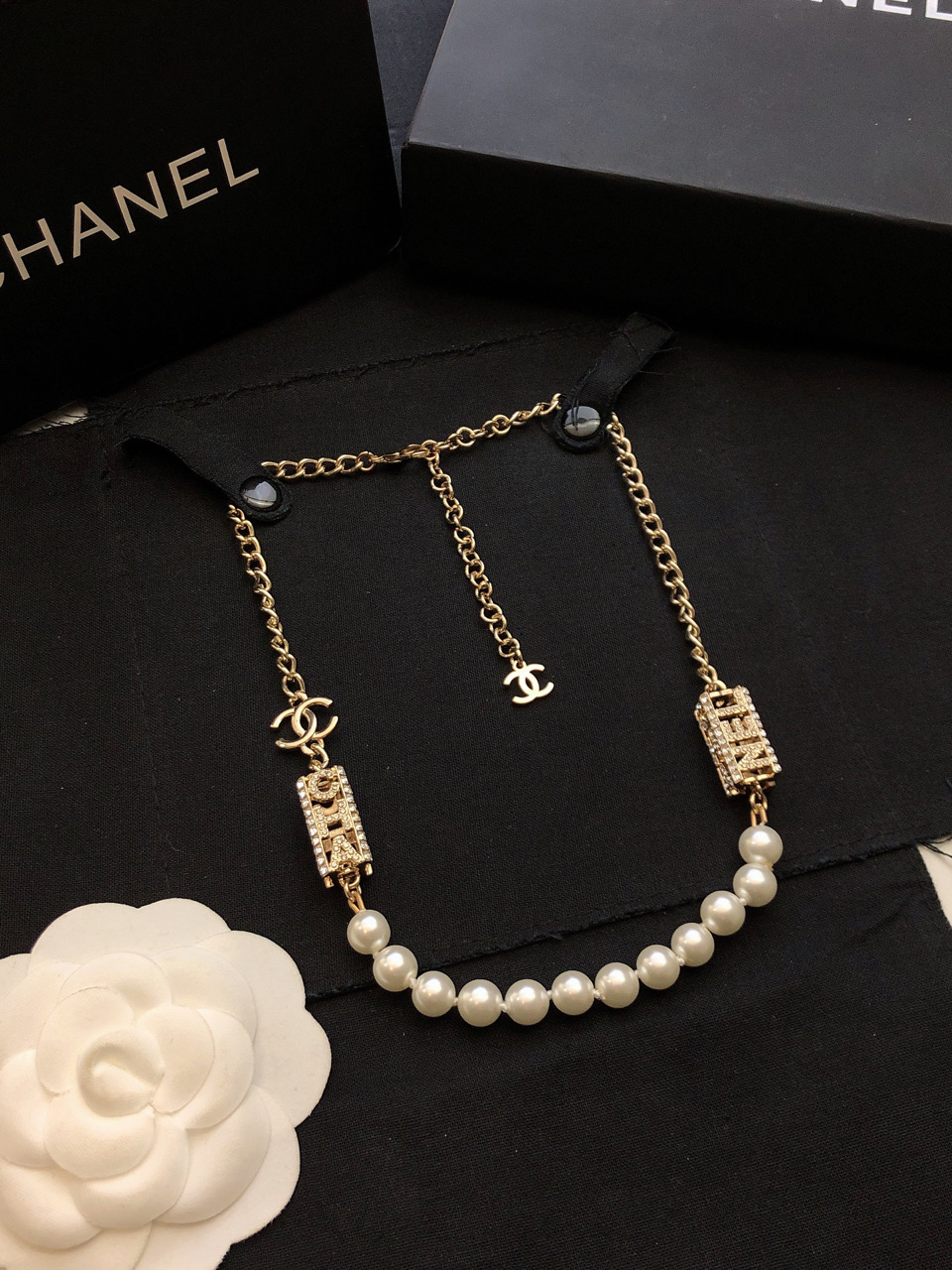 CC Necklace 0007