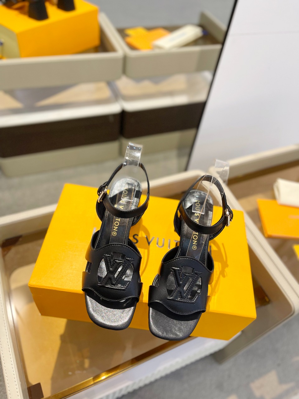 Louis new arrival women summer shoes