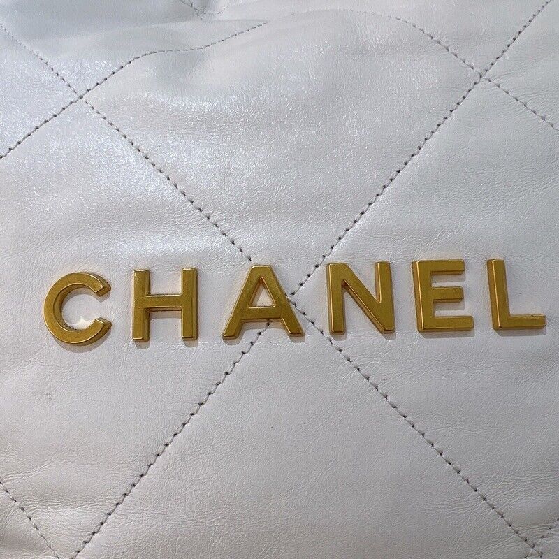 CC 22 Shoulder Bag AS3260 Shoulder Bag