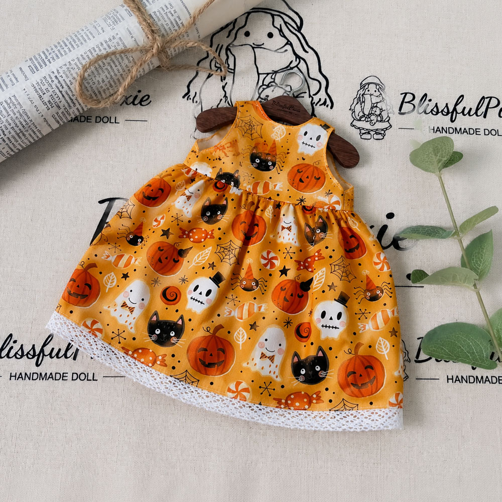 Diana's Halloween Dress1