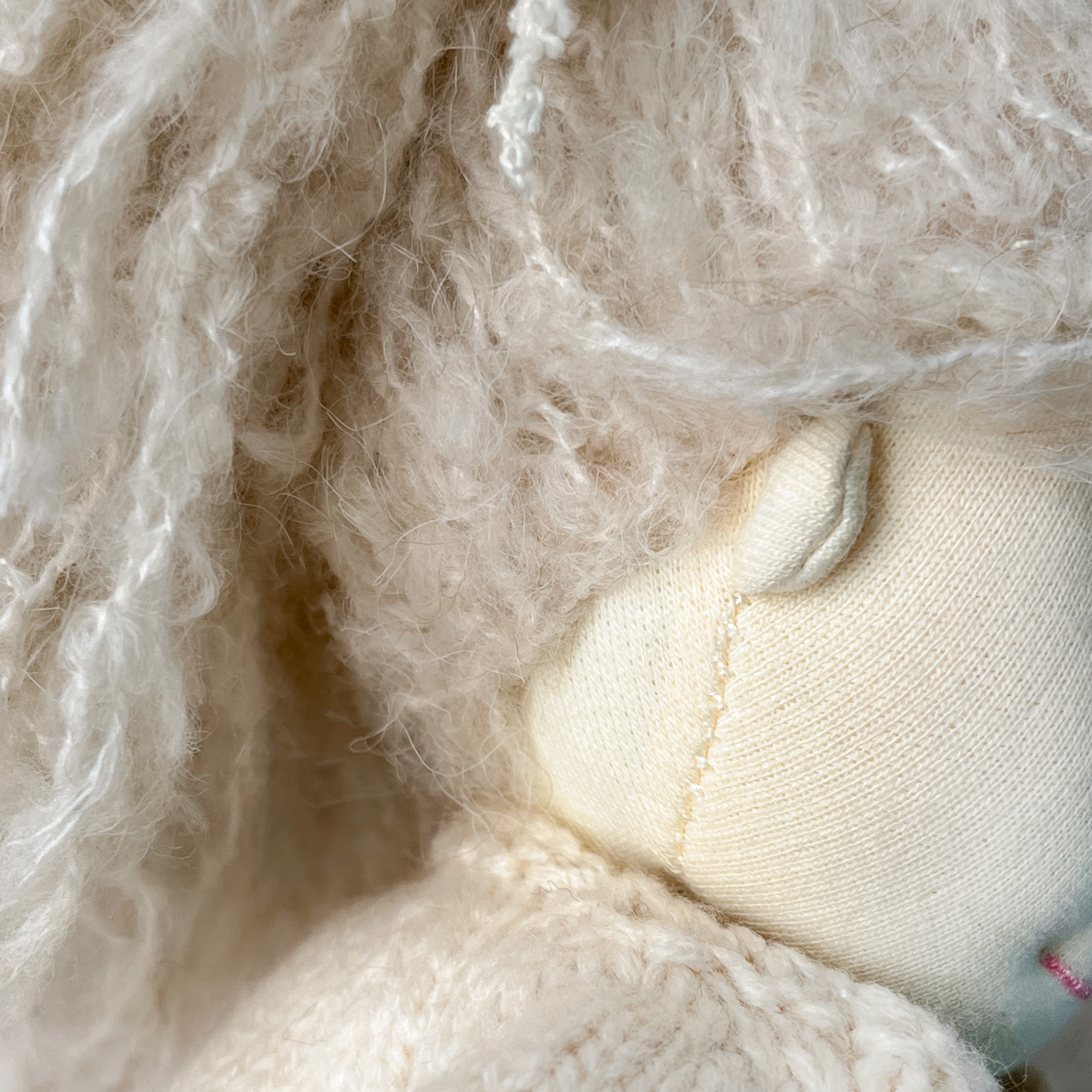 Doll hair-beige gray