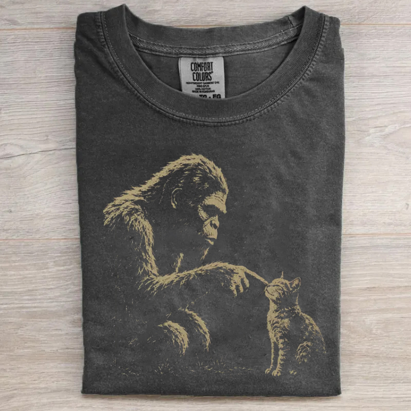 Bigfoot Booping Cat T-shirt