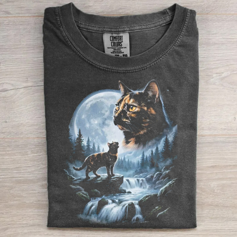 Tortoiseshell Cat Howling to the Moon T-shirt