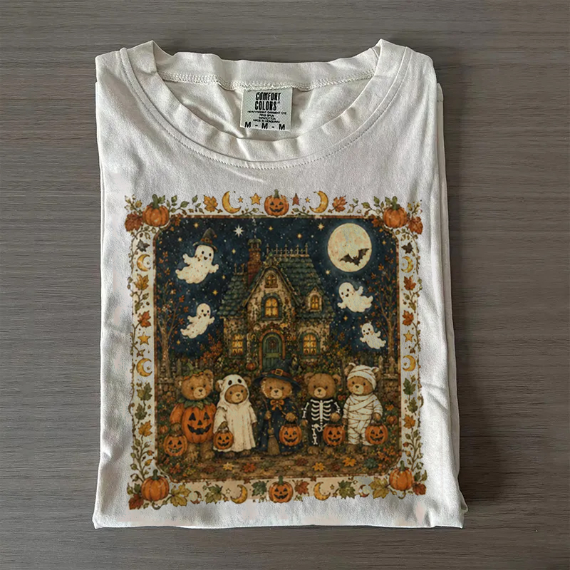 Vintage 90s Halloween Bear T-shirt