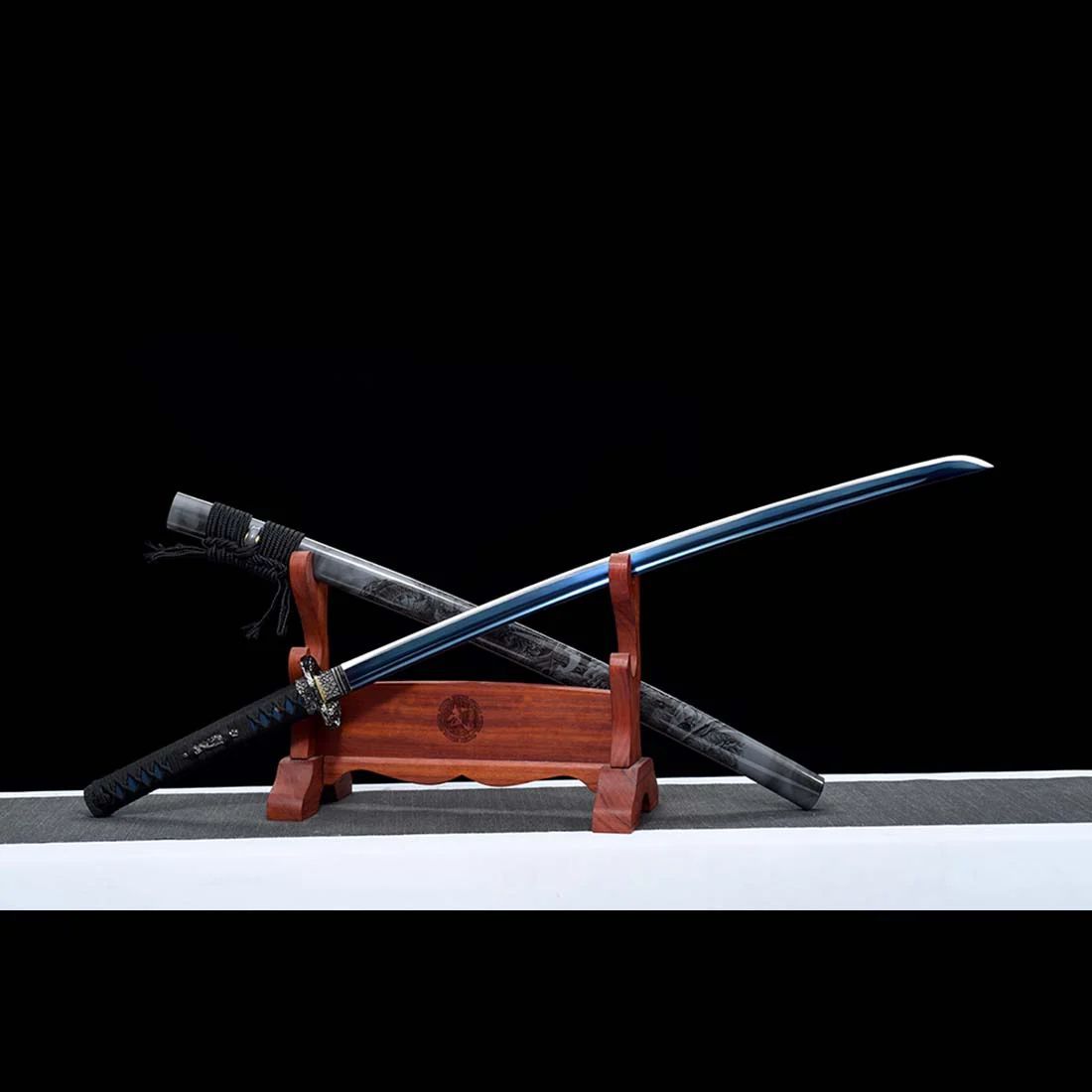 Kézzel készített japán szamuráj katana, sárkánykard kék penge Bo-hi 10