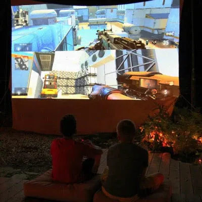 🍿Hordozható mini projektor 24" - 60" nagyképernyős digitális mozi projektor
