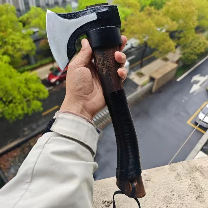 BUDDY OUTDOOR AX