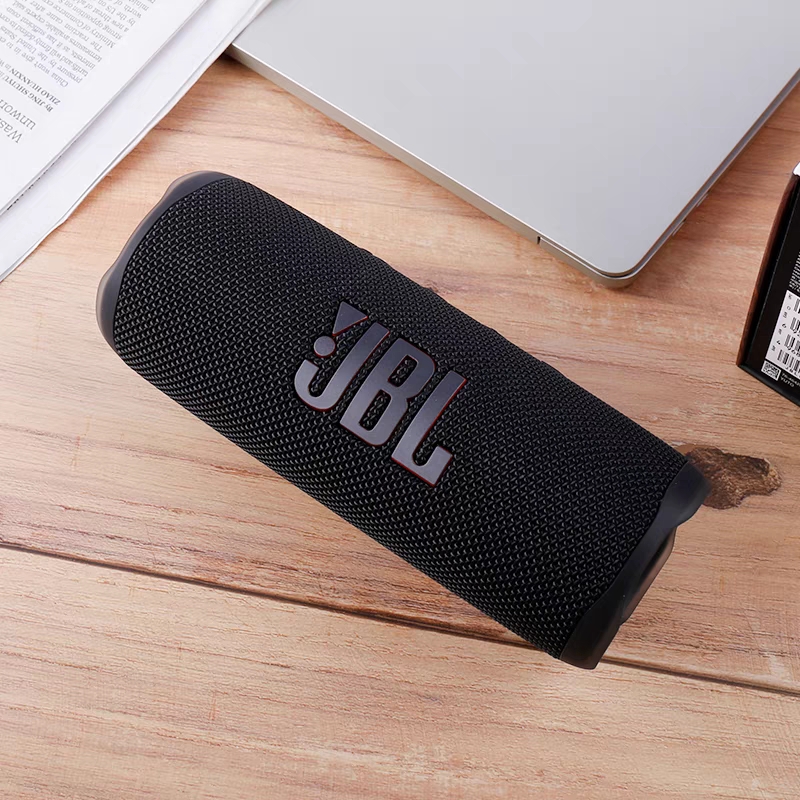 Pachet de boxe Bluetooth fără fir JBL Charge 5 portabile, rezistente la apă, cu divvi!