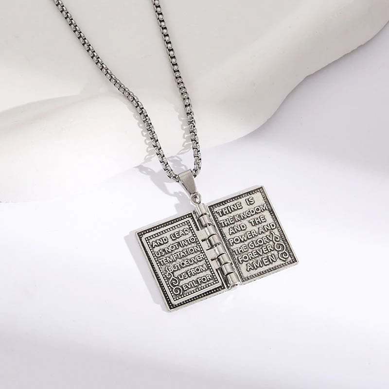 Piccola collana con croce