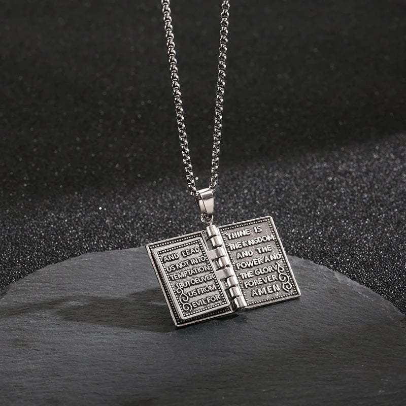 Piccola collana con croce