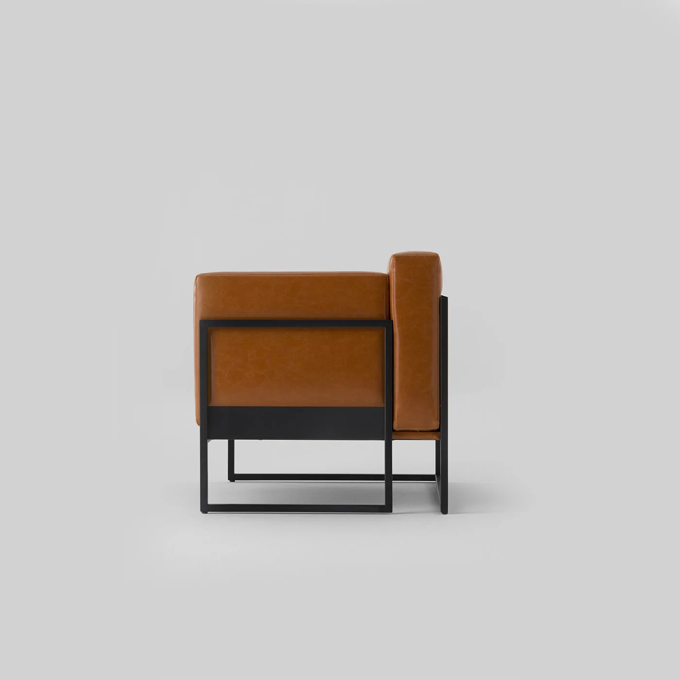 KIRK COGNAC LEATHER ARMCHAIR