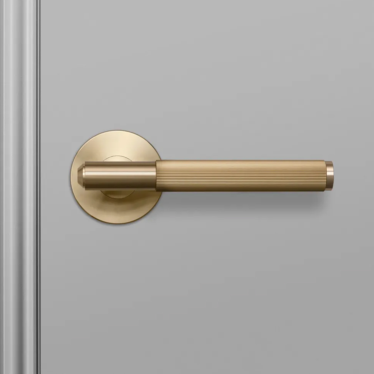 DOOR HANDLE SET / LINEAR / BRASS