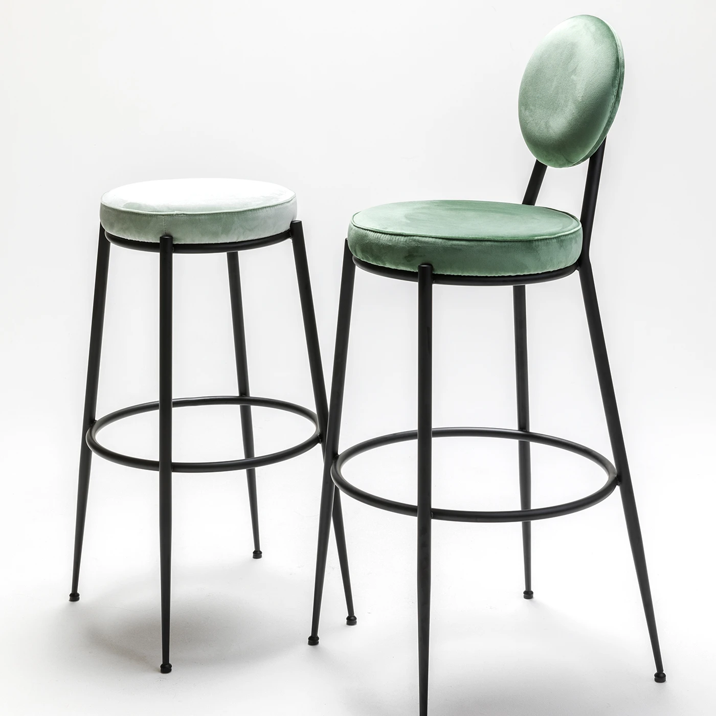 ARNALDO TALL STOOL