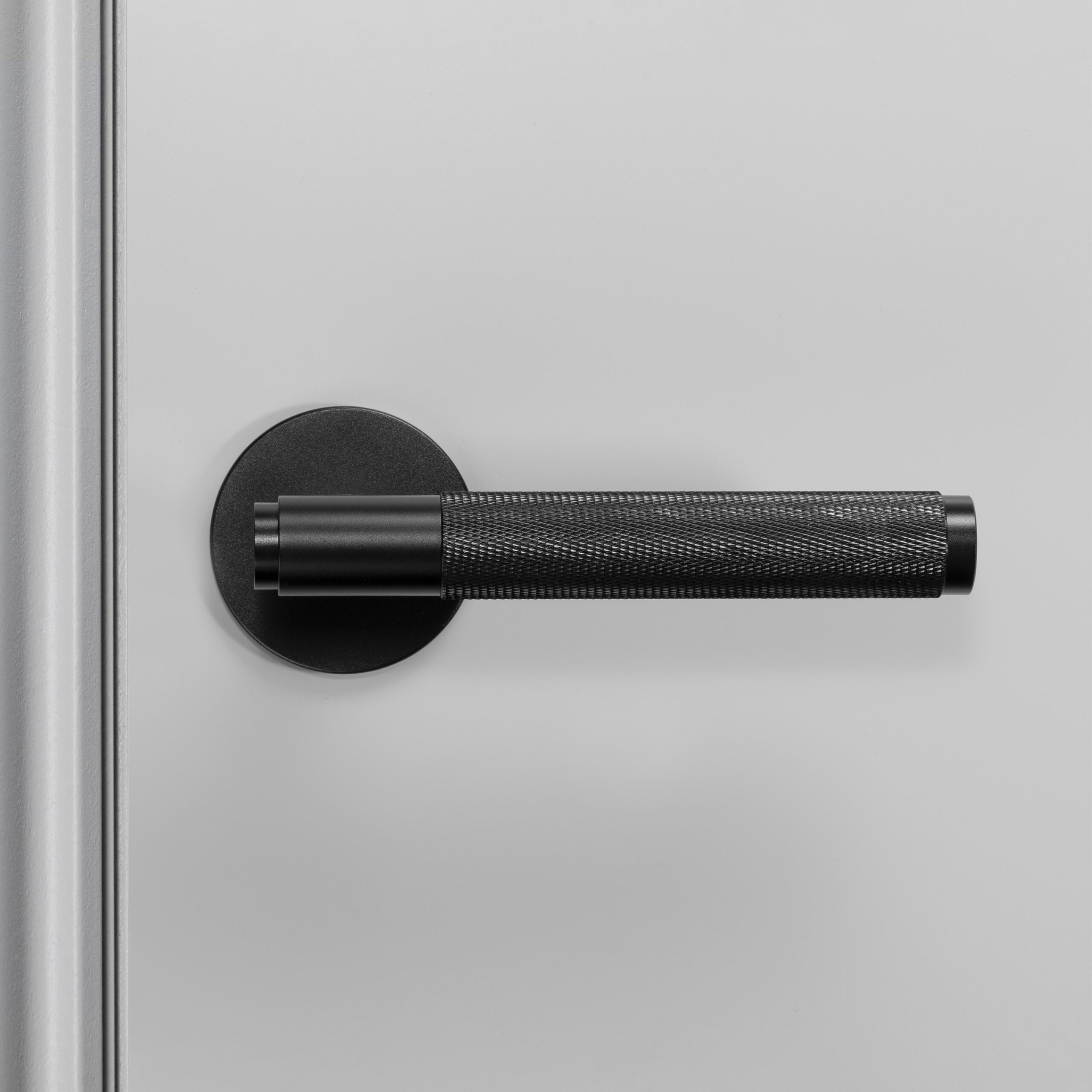 FIXED DOOR HANDLE / SINGLE-SIDED / CROSS / BLACK