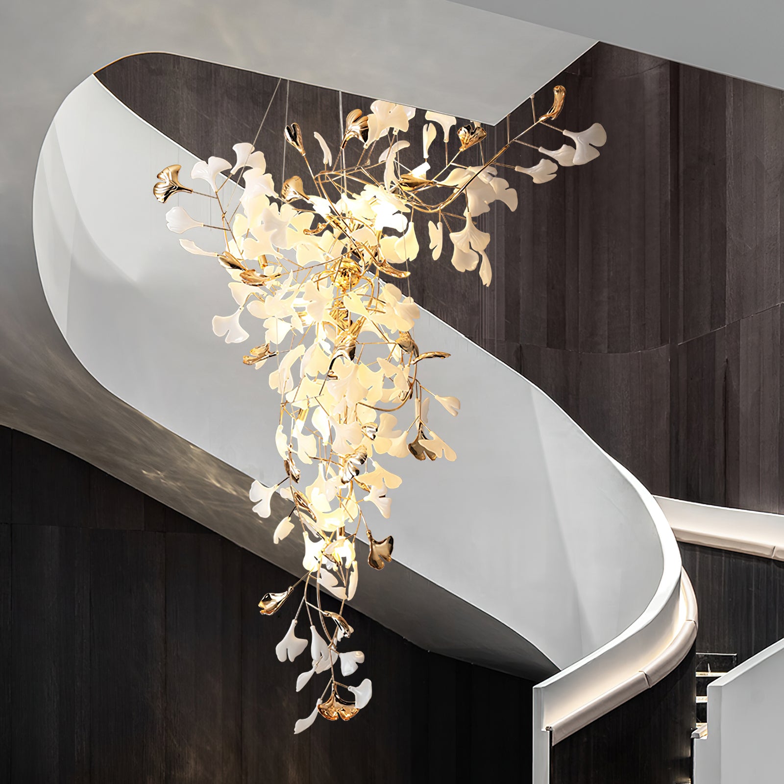 Leafy Tip Tlying Chandelier