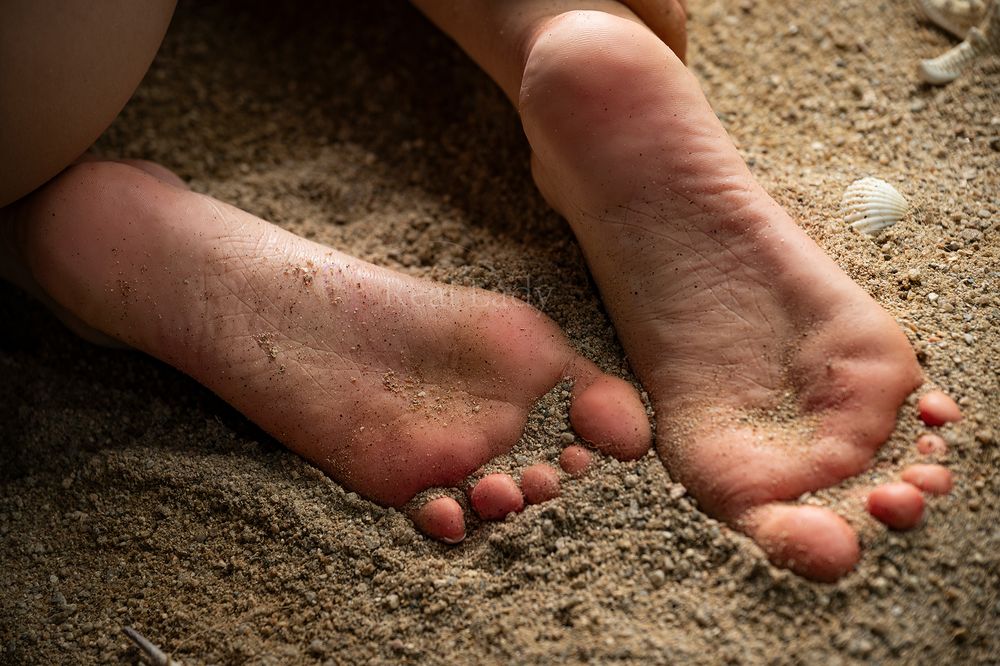 Real Lady | 168cm/5ft6 Seductive Wild Beach Blonde Voluptuous Silicone Sex Doll - Freya