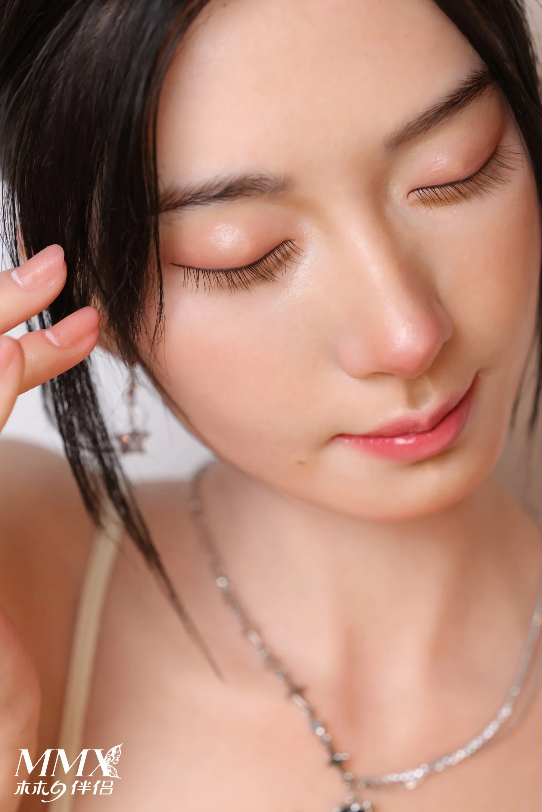 MMX Doll | 172cm/5ft8 Small Breasts Alluring Japanese Innocent Beatuy Realistic Silicone Sex Doll - MengZhu 